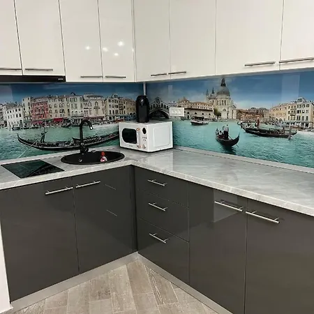 Blue Wave Apartment *